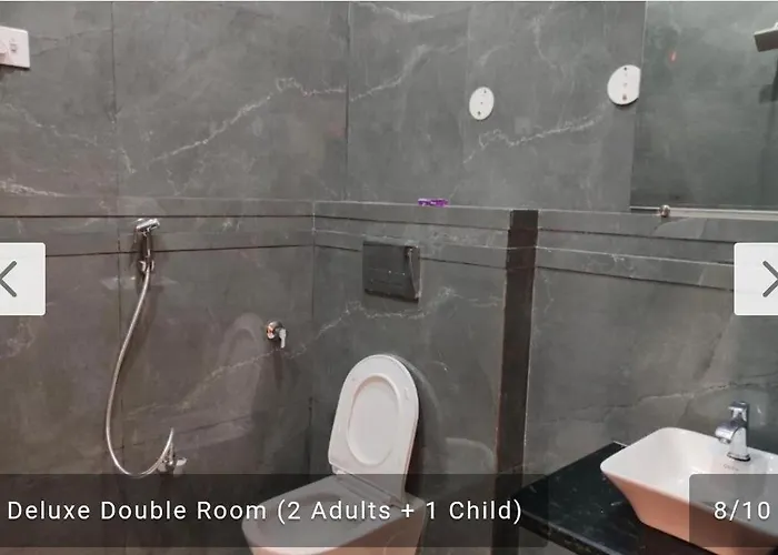 Vrindavan Guest House Service